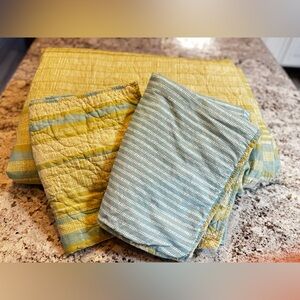 Chic Green and Blue Quilt Set